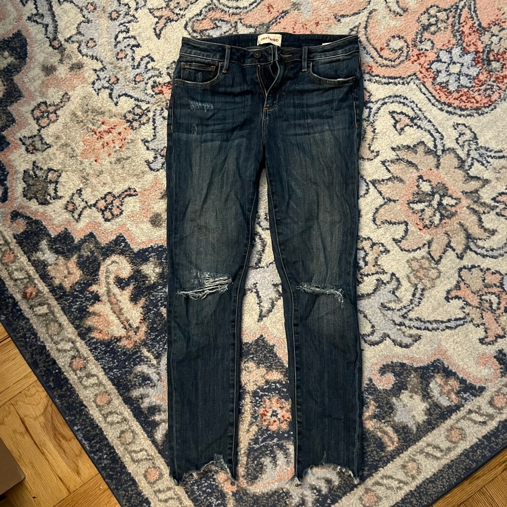 Driftwood Skinny Ankle Distressed Crop jeans